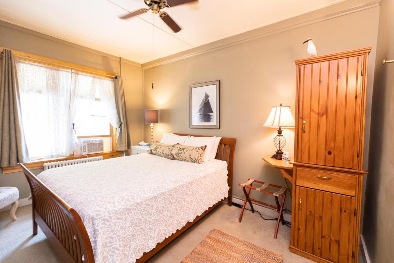 Waybury Inn East Middlebury Экстерьер фото