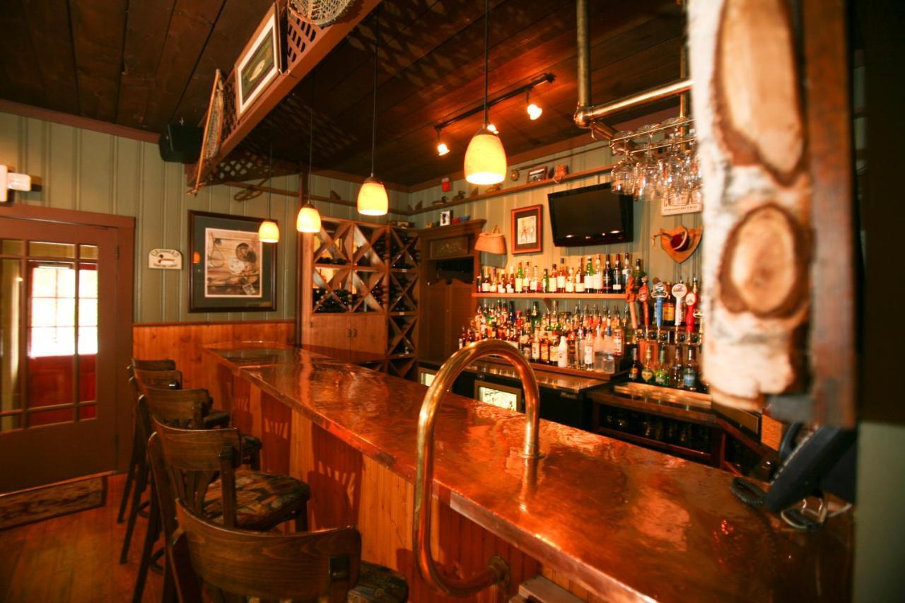 Waybury Inn East Middlebury Экстерьер фото