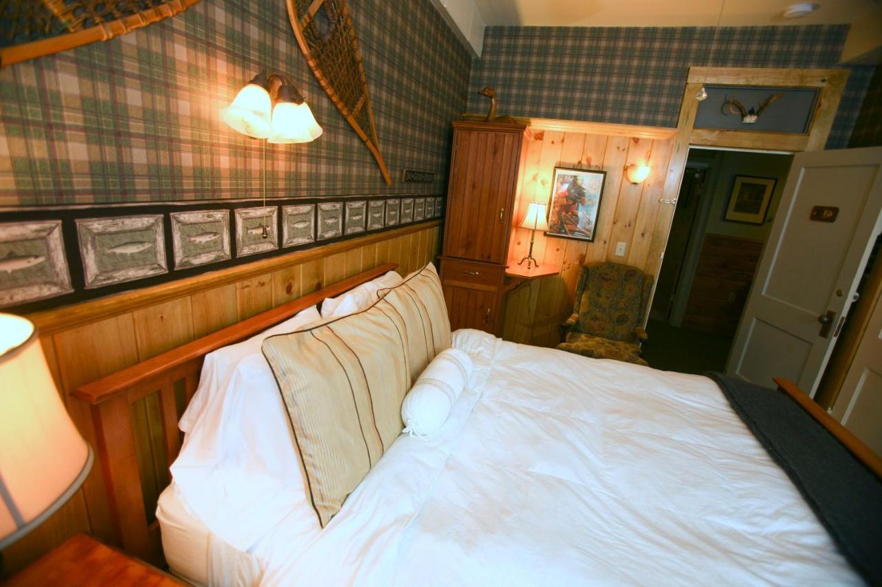 Waybury Inn East Middlebury Экстерьер фото