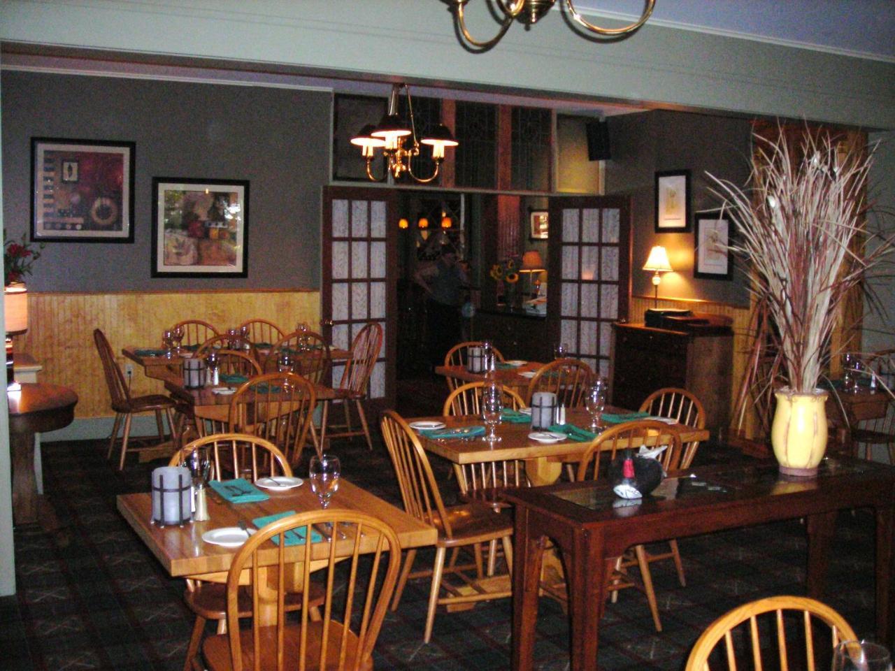 Waybury Inn East Middlebury Экстерьер фото