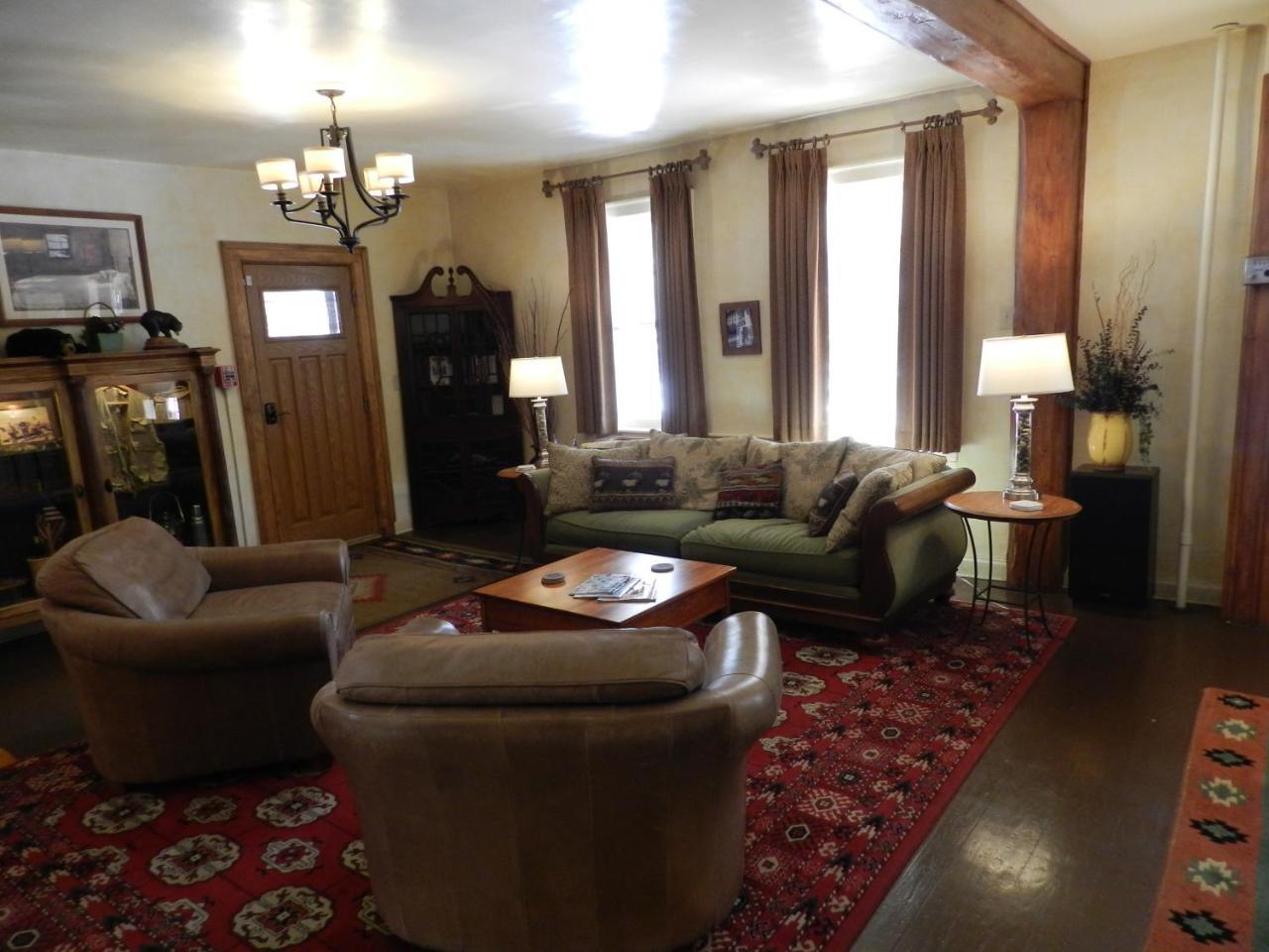 Waybury Inn East Middlebury Экстерьер фото