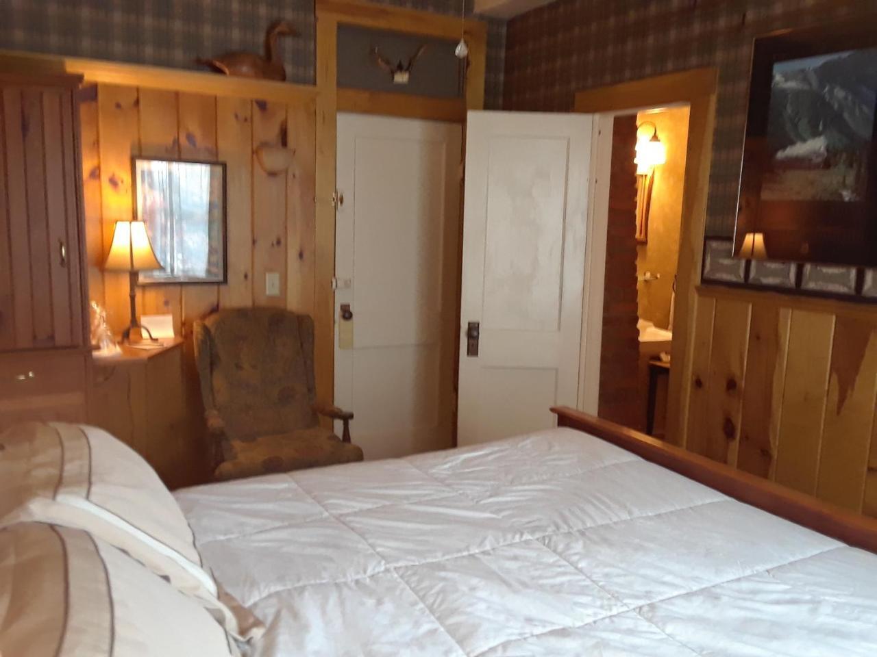 Waybury Inn East Middlebury Экстерьер фото