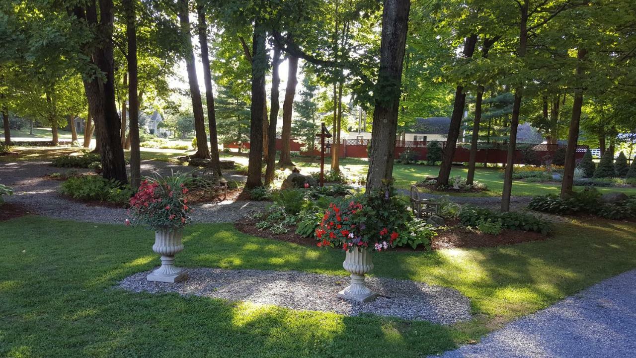 Waybury Inn East Middlebury Экстерьер фото