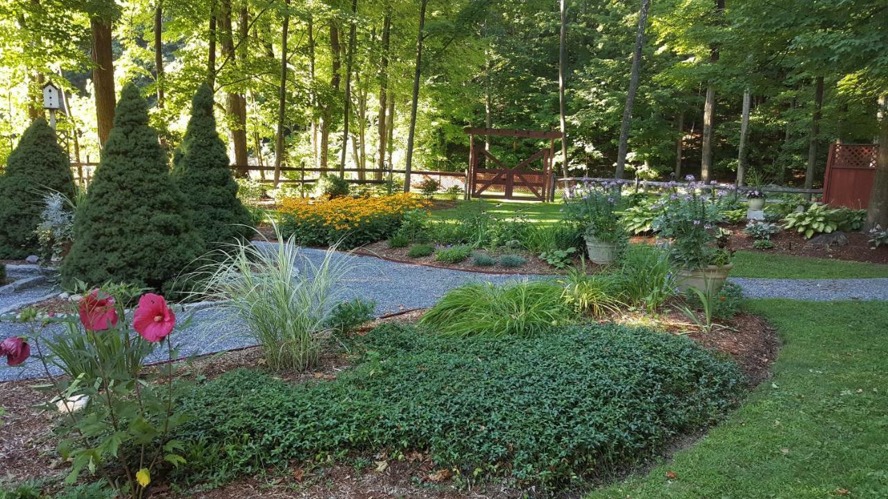 Waybury Inn East Middlebury Экстерьер фото